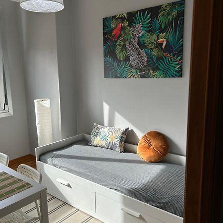 Piso Centrico Cerca De La Playa Apartman A Coruña Kültér fotó