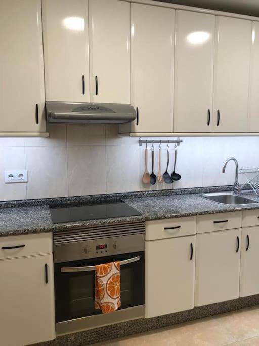Piso Centrico Cerca De La Playa Apartman A Coruña Kültér fotó