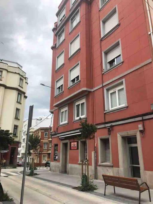 Piso Centrico Cerca De La Playa Apartman A Coruña Kültér fotó